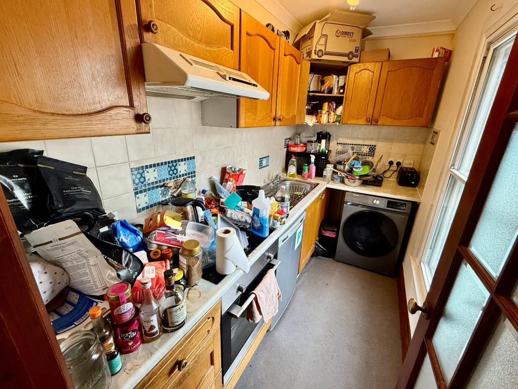 37 Preston Street, Faversham, Kent, ME13 8PE